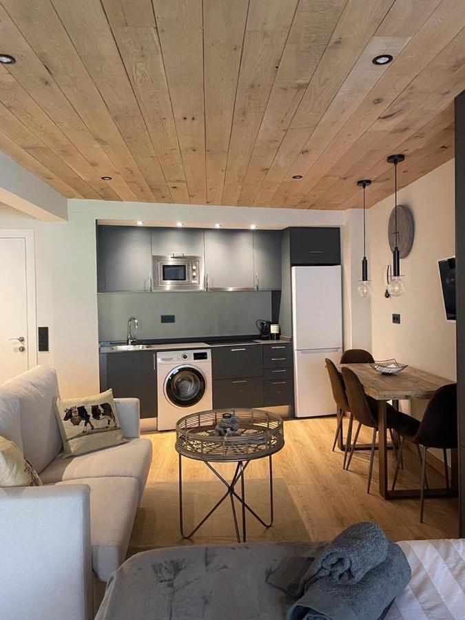 Apartaran 407 Con Terraza Betrén Εξωτερικό φωτογραφία